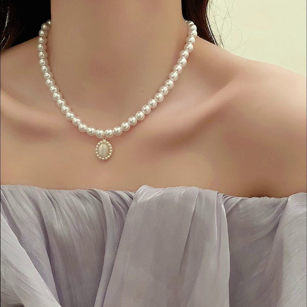 Gentle Cat-Eye Pearl Set