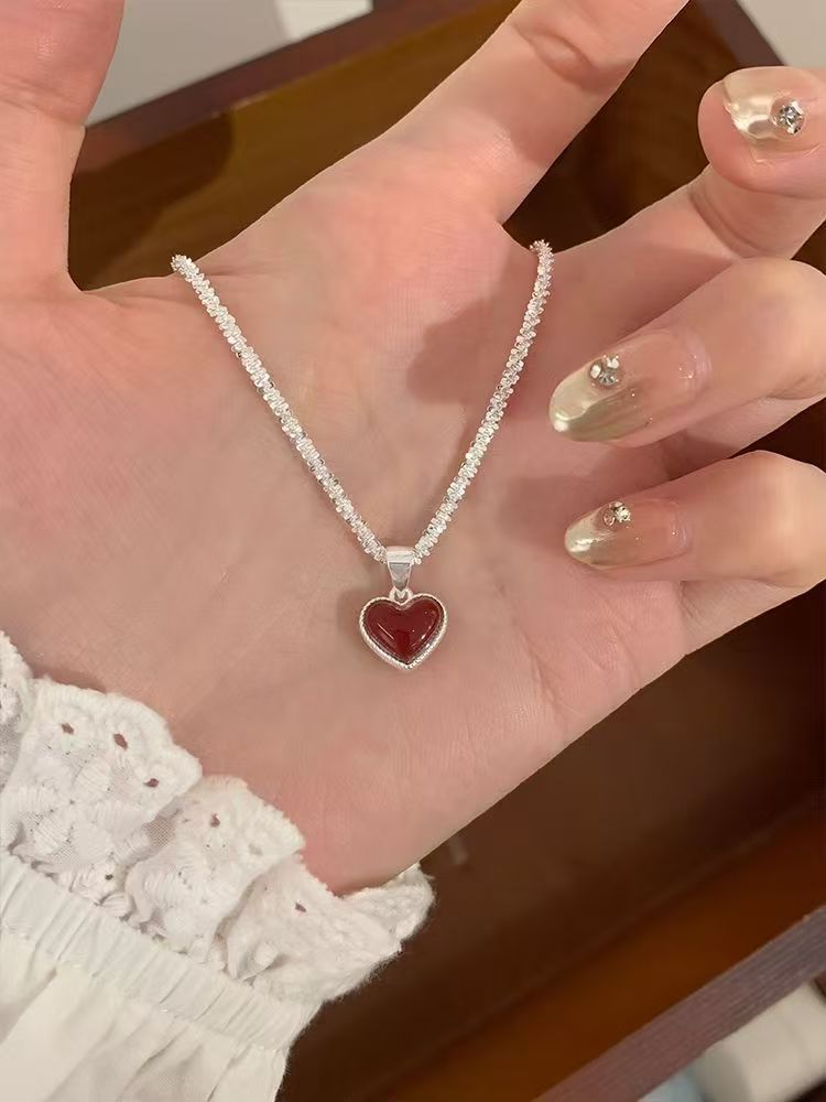 Double-sided red heart necklace