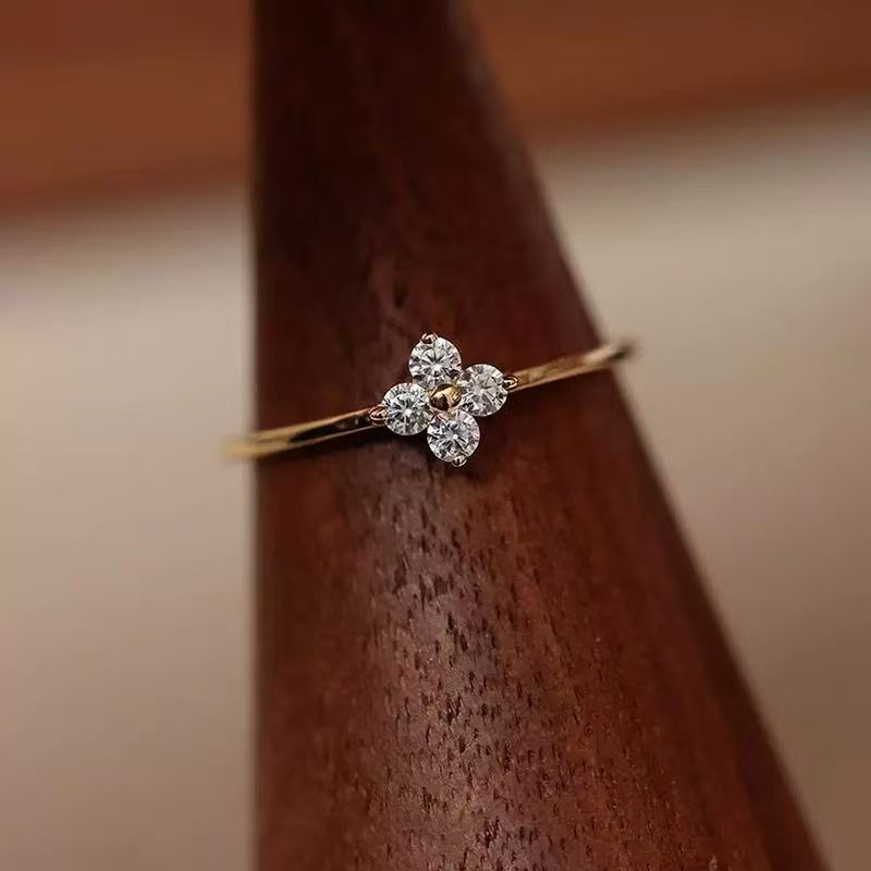 Gold Zircon Four-Leaf Clover Ring
