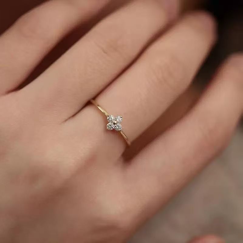 Gold Zircon Four-Leaf Clover Ring