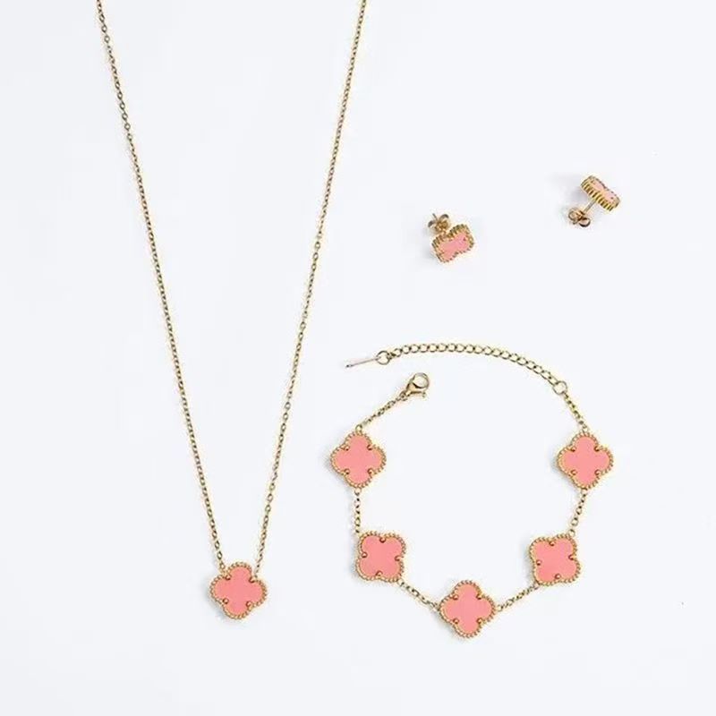 Classic Four-Leaf Clover Set