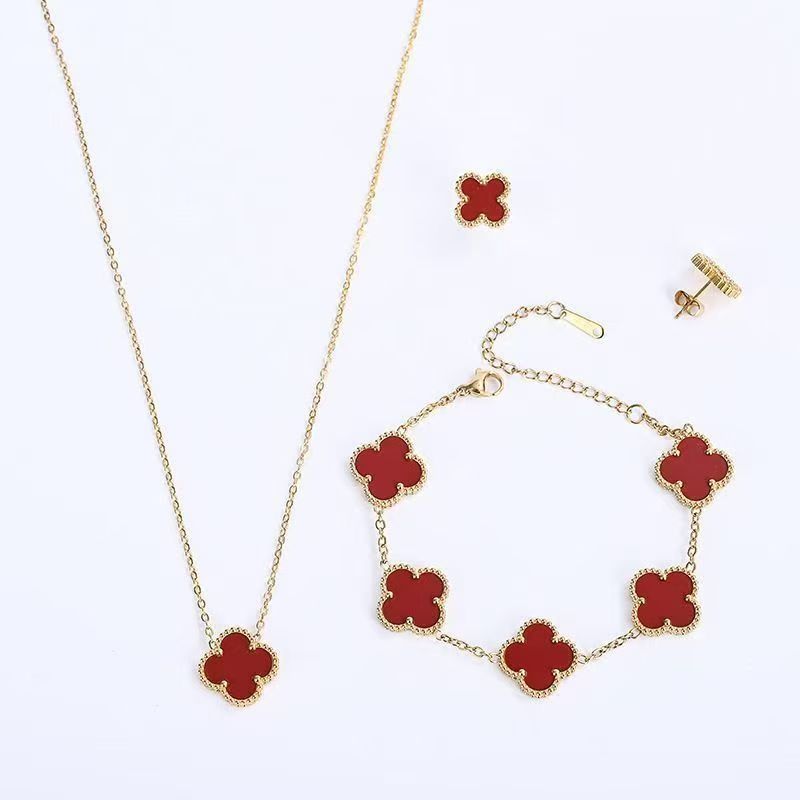 Classic Four-Leaf Clover Set