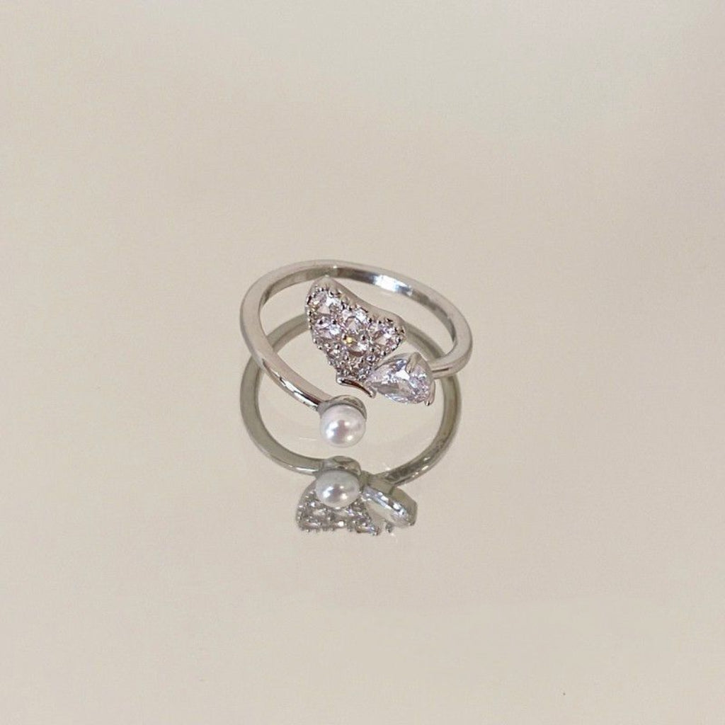 Butterfly Pearl Ring