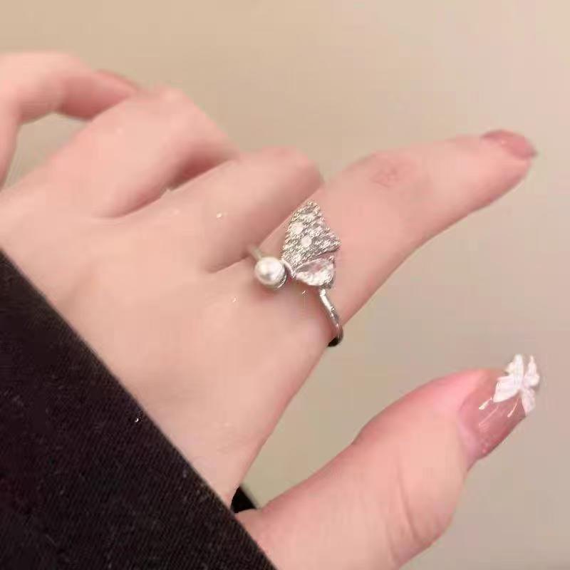 Butterfly Pearl Ring