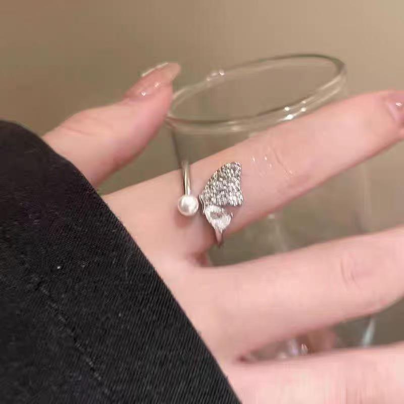 Butterfly Pearl Ring