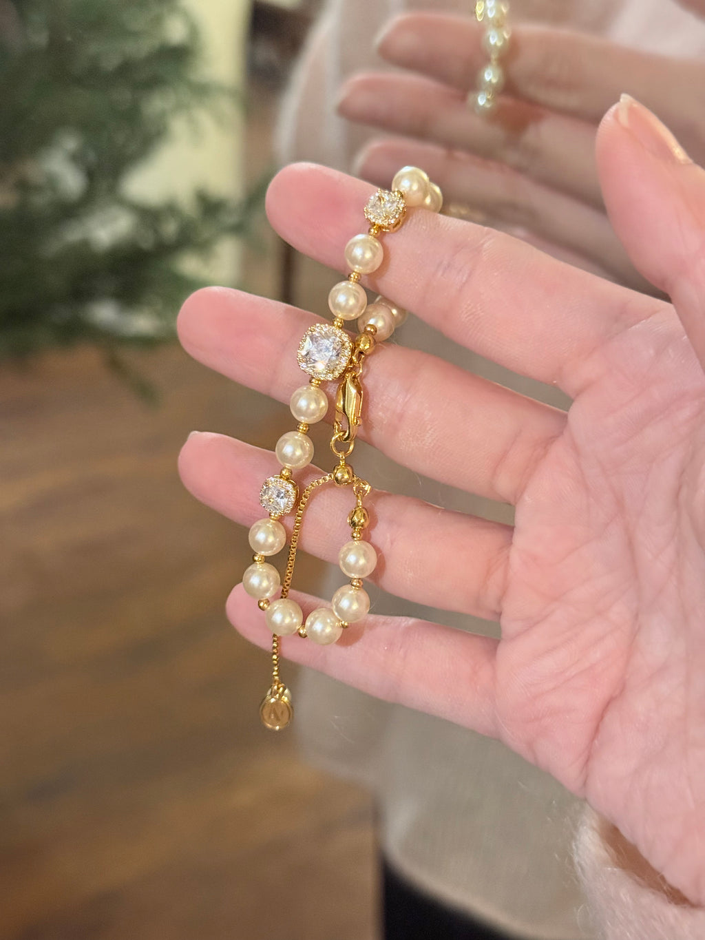 Pearl and Zirconia Bracelet