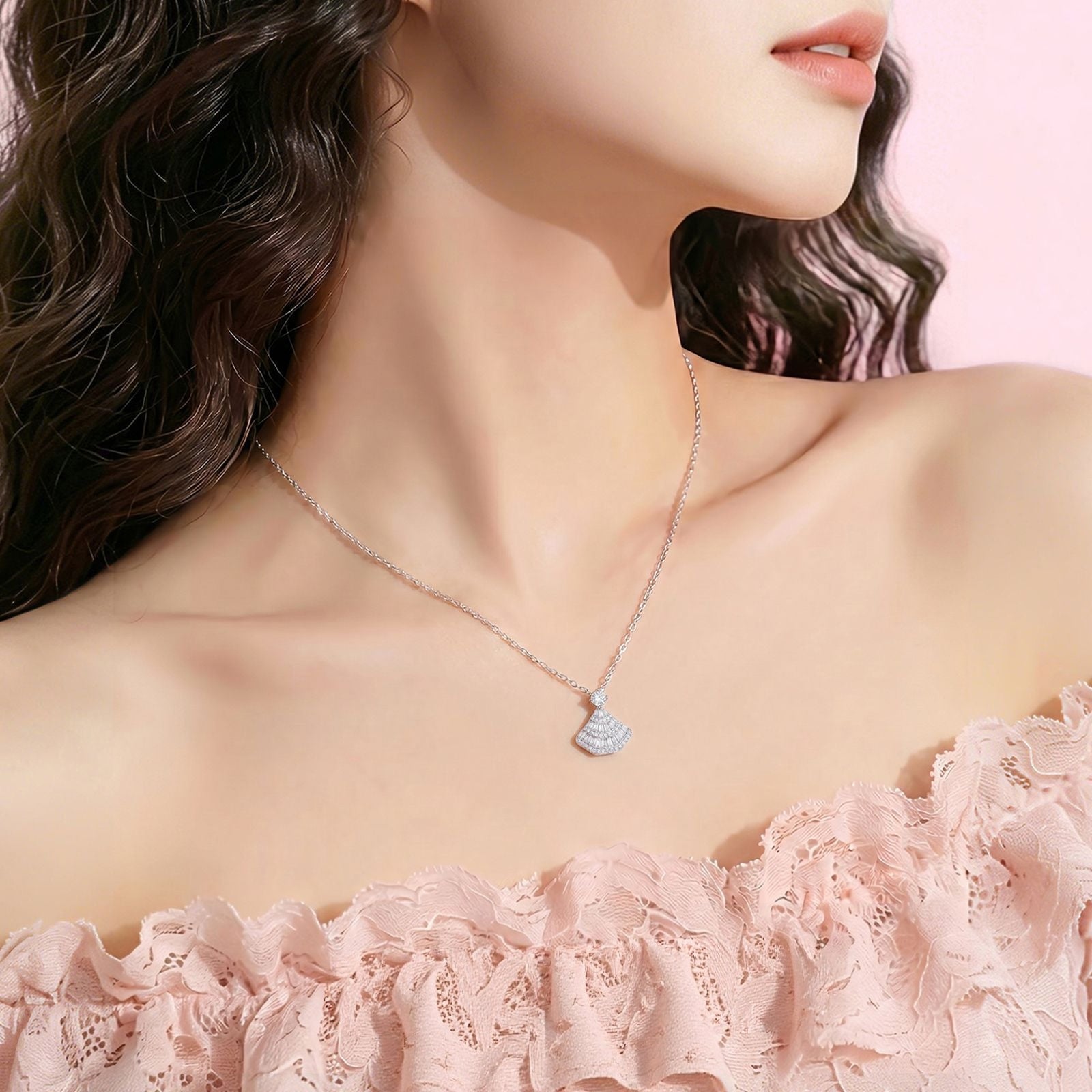 Full Diamond Fan-Shaped Skirt Necklace
