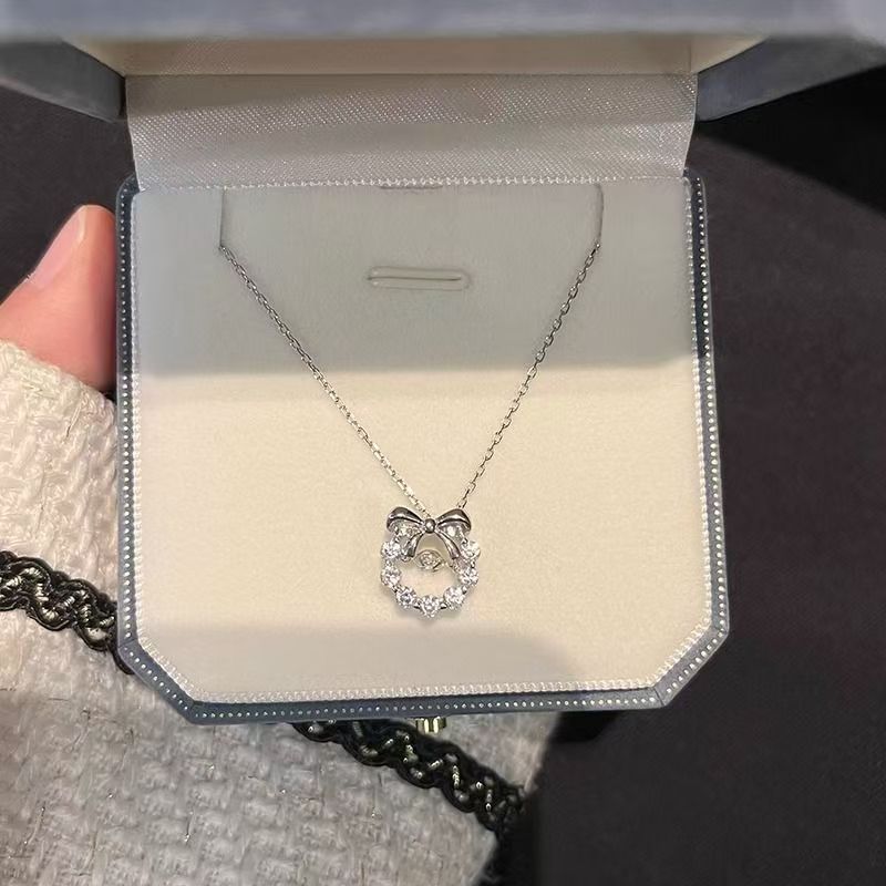Heart-Fluttering Bow